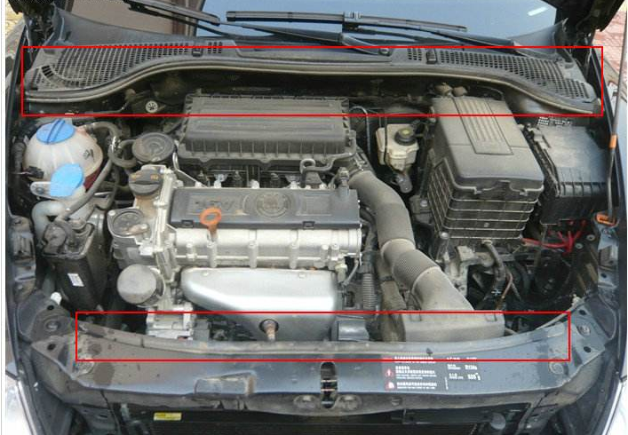 Engine cover and engine compartment seals